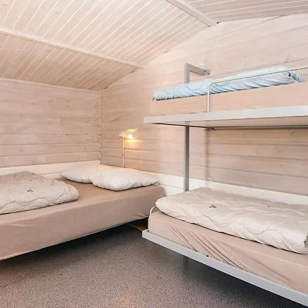 Holiday home Lxxxiii *