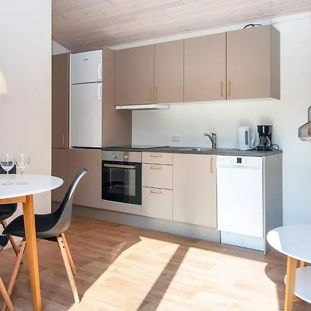 Holiday home Lxxxiii *
